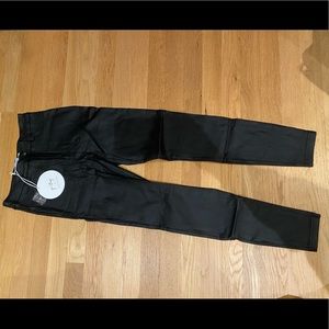 Princess Polly waxed effect pants. Size US 4. New!